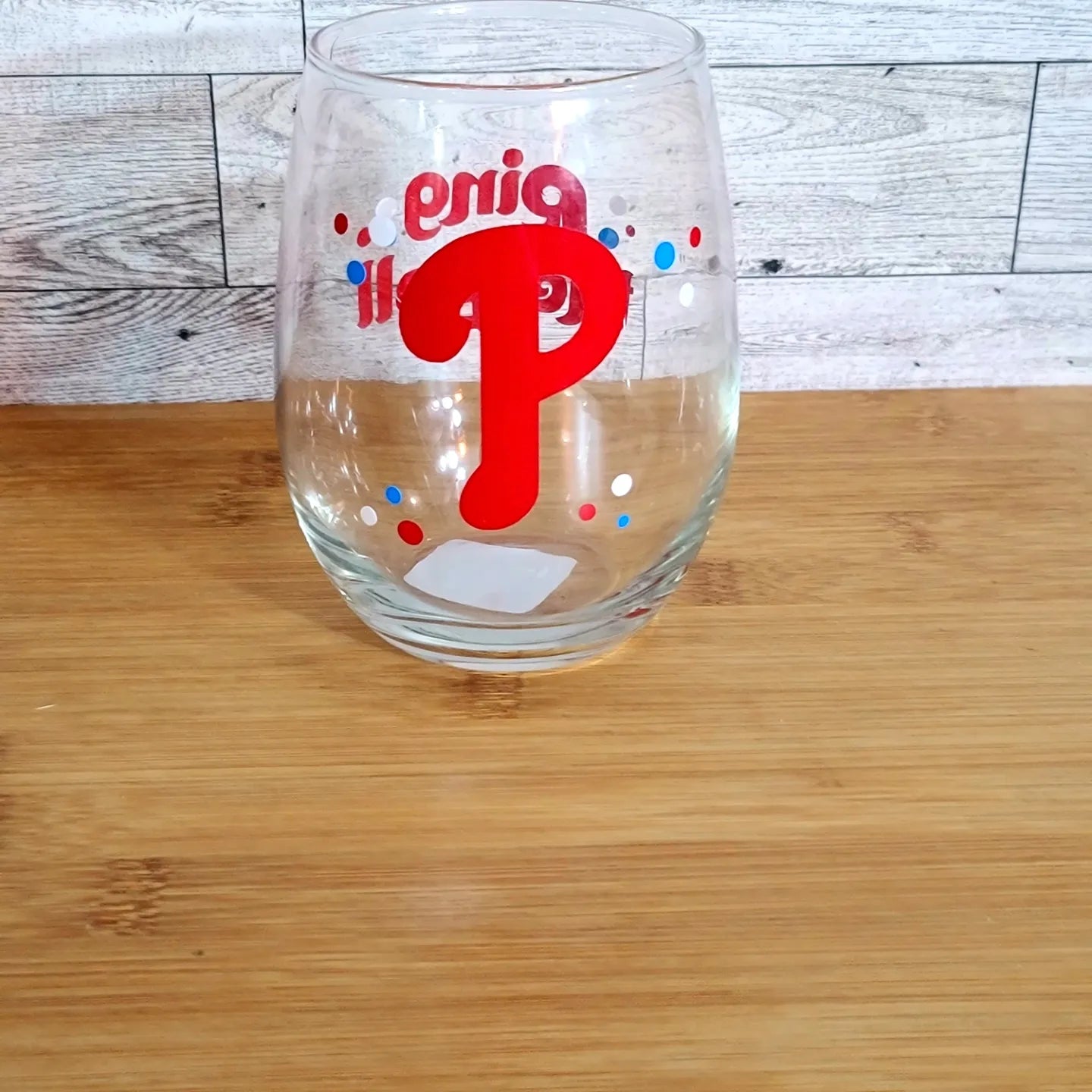 Phillie.s Ring the Bell Wine Glass